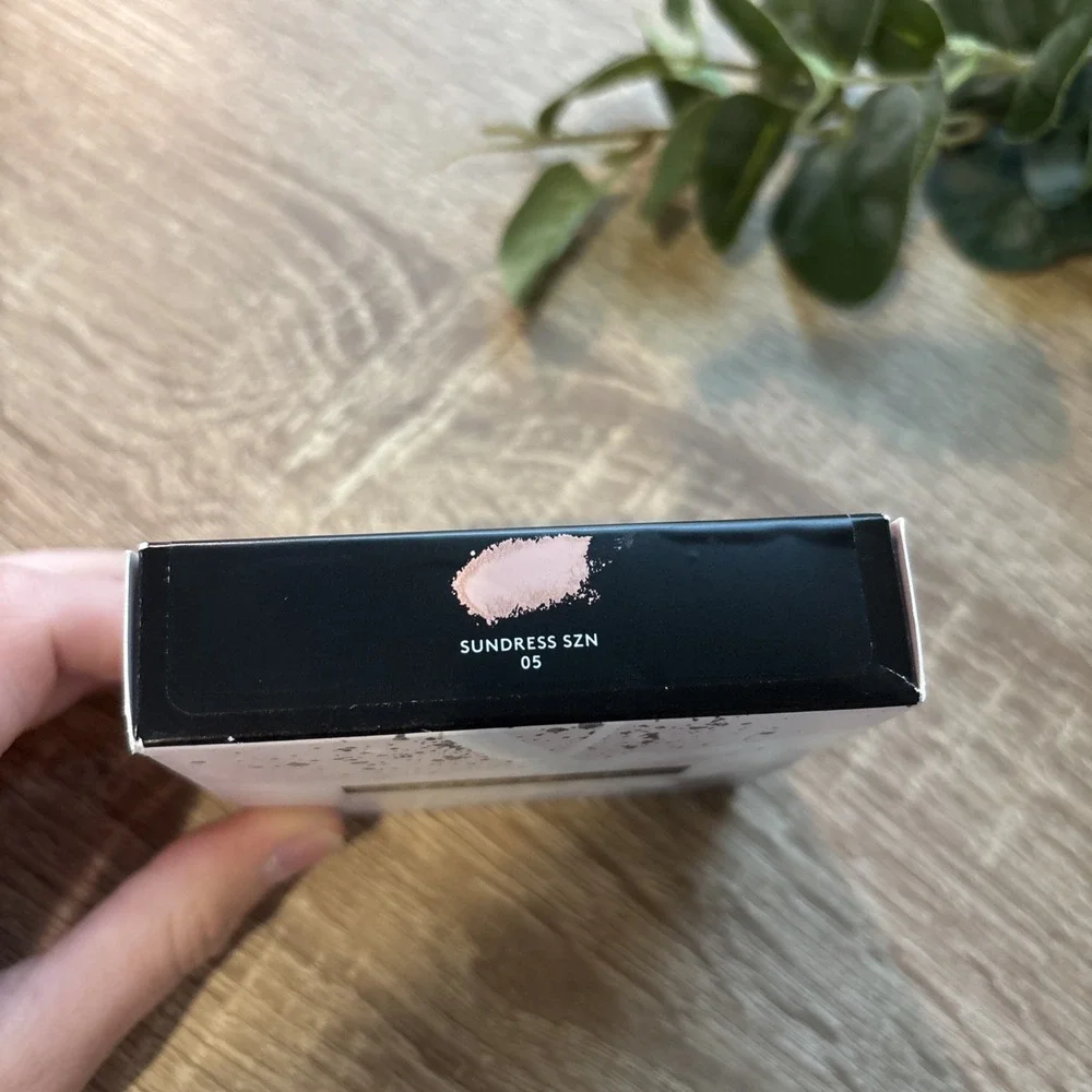 Fenty Beauty Fenty Cheeks Suede Powder Blush 05 SUNDRESS SZN 4g Full Size NIB